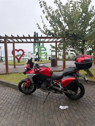 DUCATI MULTISTRADA 1200 V4 S DUCATI MULTISTRADA 1200 V4 S